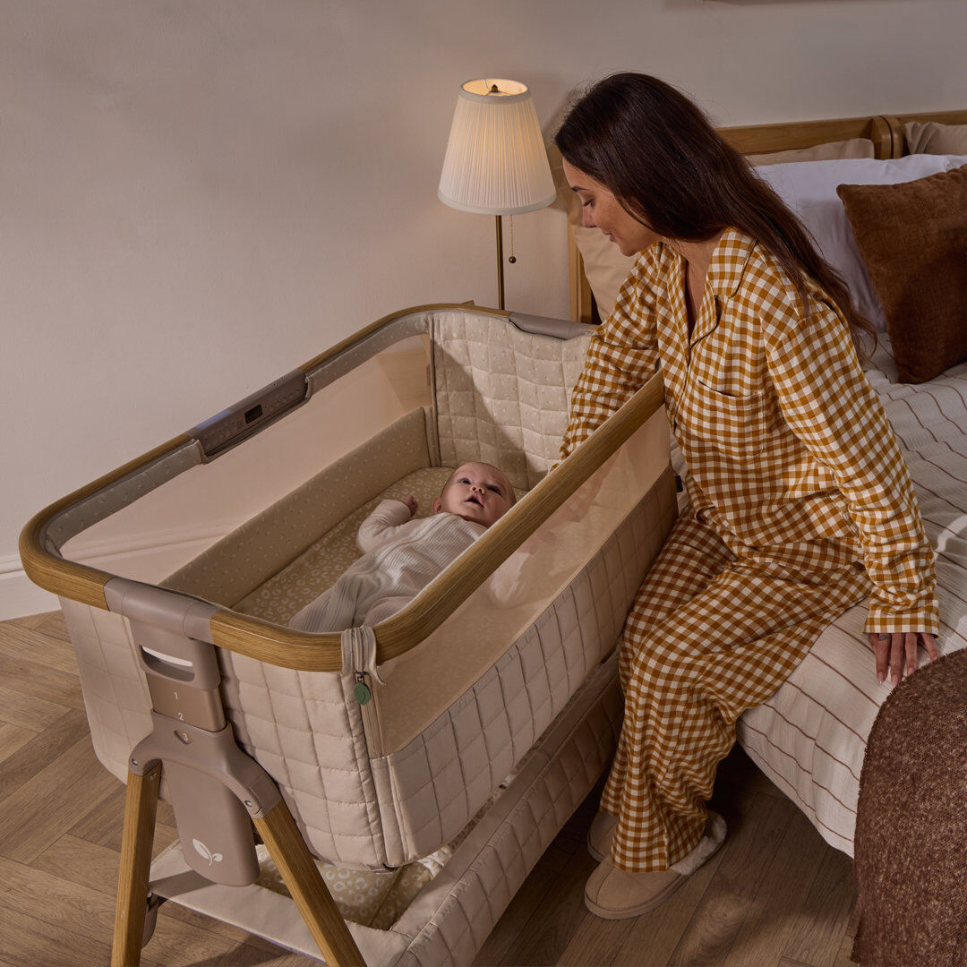 Tutti Bambini CoZee Sense Bedside Crib Toasted Oak / Sand 84cm H X 56cm W X 92cm L