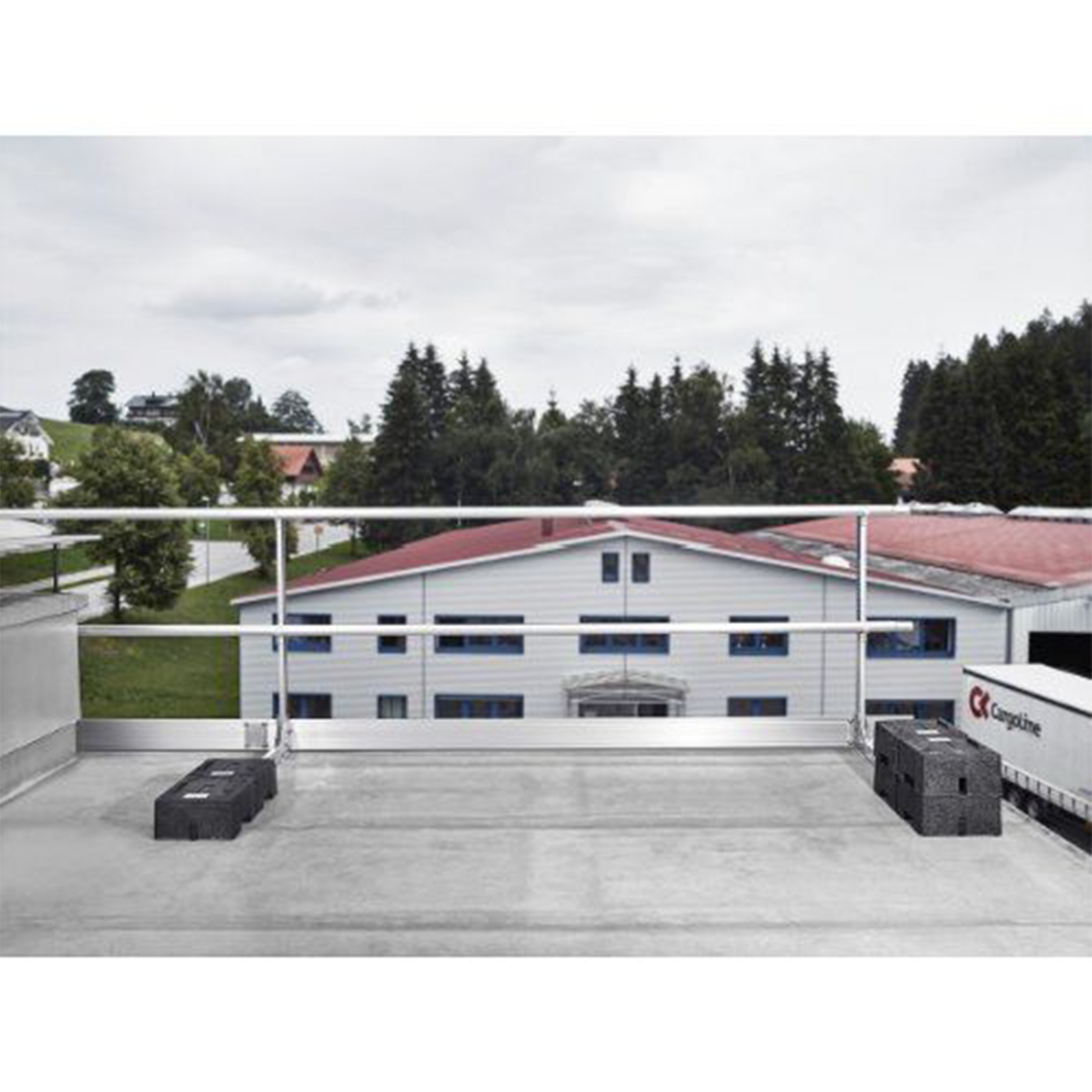 Mauderer Alutechnik Mauderer Fußleiste mit Verbinder 300cm Länge