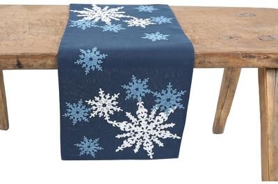 Manor Luxe "Magical Snowflakes Christmas Table Runner 16""x36"", Red"