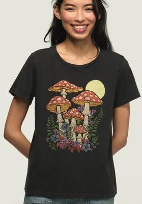 Lucky Brand Midnight Mushrooms Classic Crew in Jet Black, Size XS