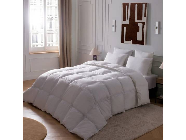Couette serapia synthétique légère coton 200x200 cm