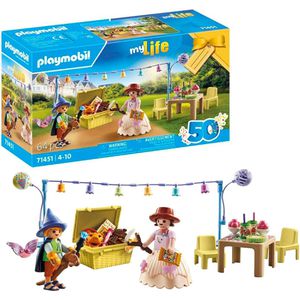 playmobil Spielset MY LIFE 71451, ab 4 Jahre, Kostümparty, 64 Teile
