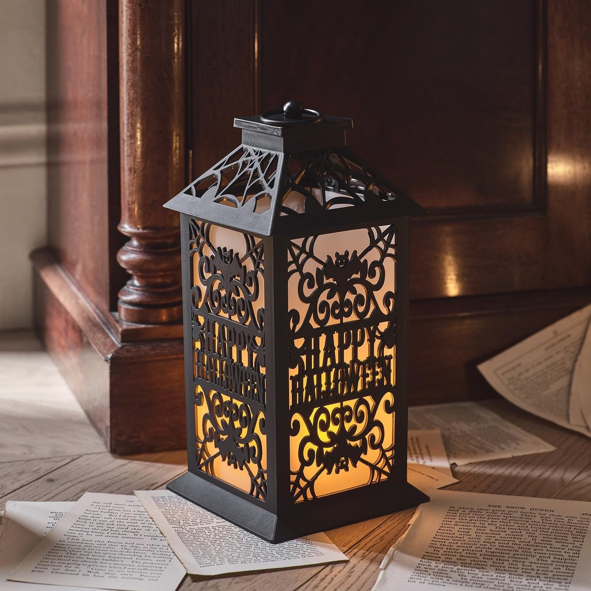 Zwarte Halloween Lantaarn met Flikkerende LED Vlam - 32 cm Hoog