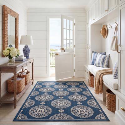 SAFAVIEH Courtyard Lyndy Rug