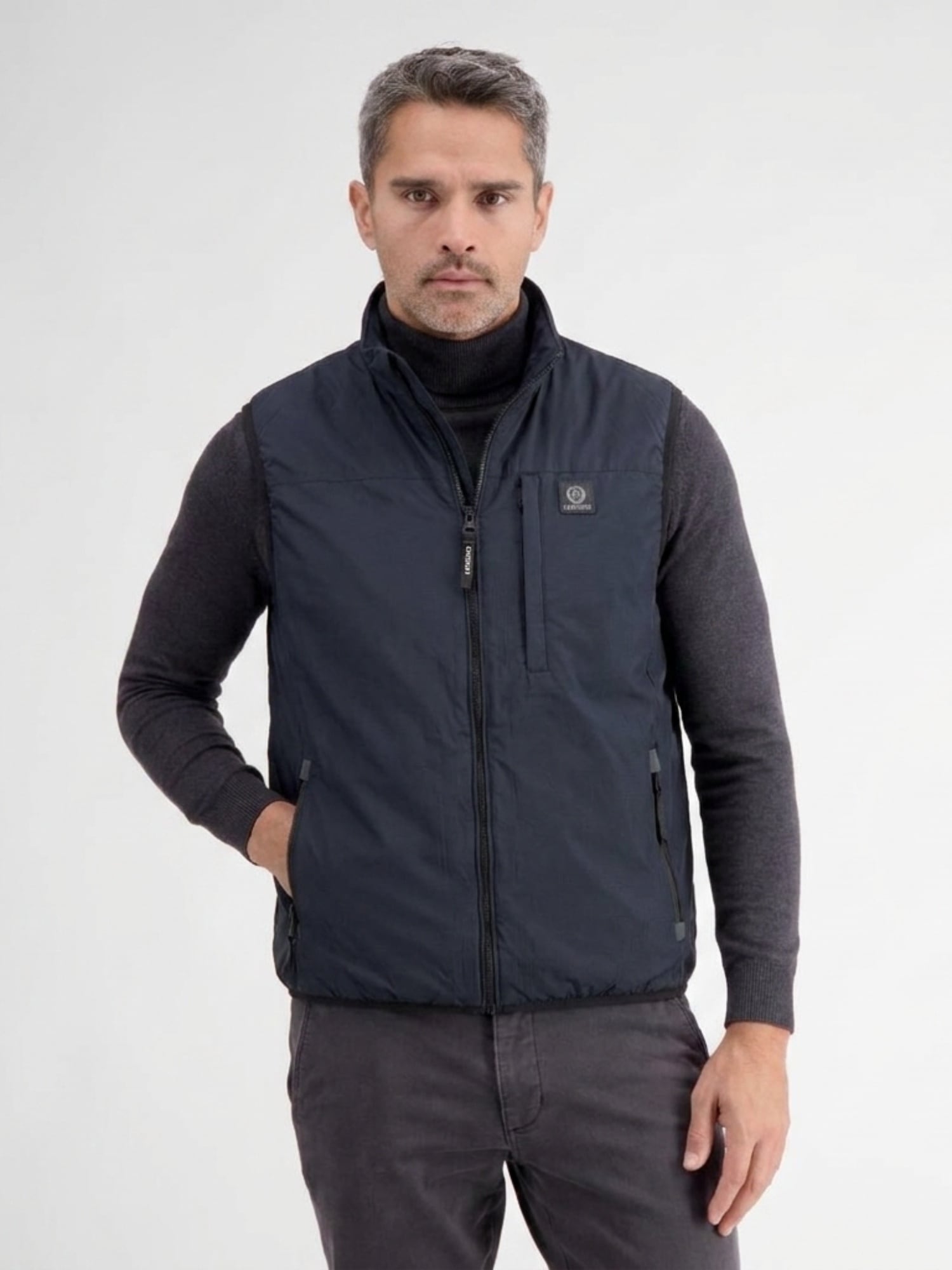Steppweste LERROS "Leichte sportive Weste mit Reißverschlusstaschen", Herren, Gr. 3XL, blau (blau night), 100% Polyester, Westen Steppweste
