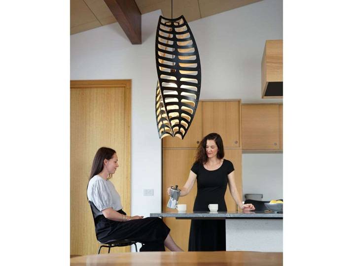 Toru Suspension Medium 1 Side Black - David Trubridge - Salon / séjour - Bambou