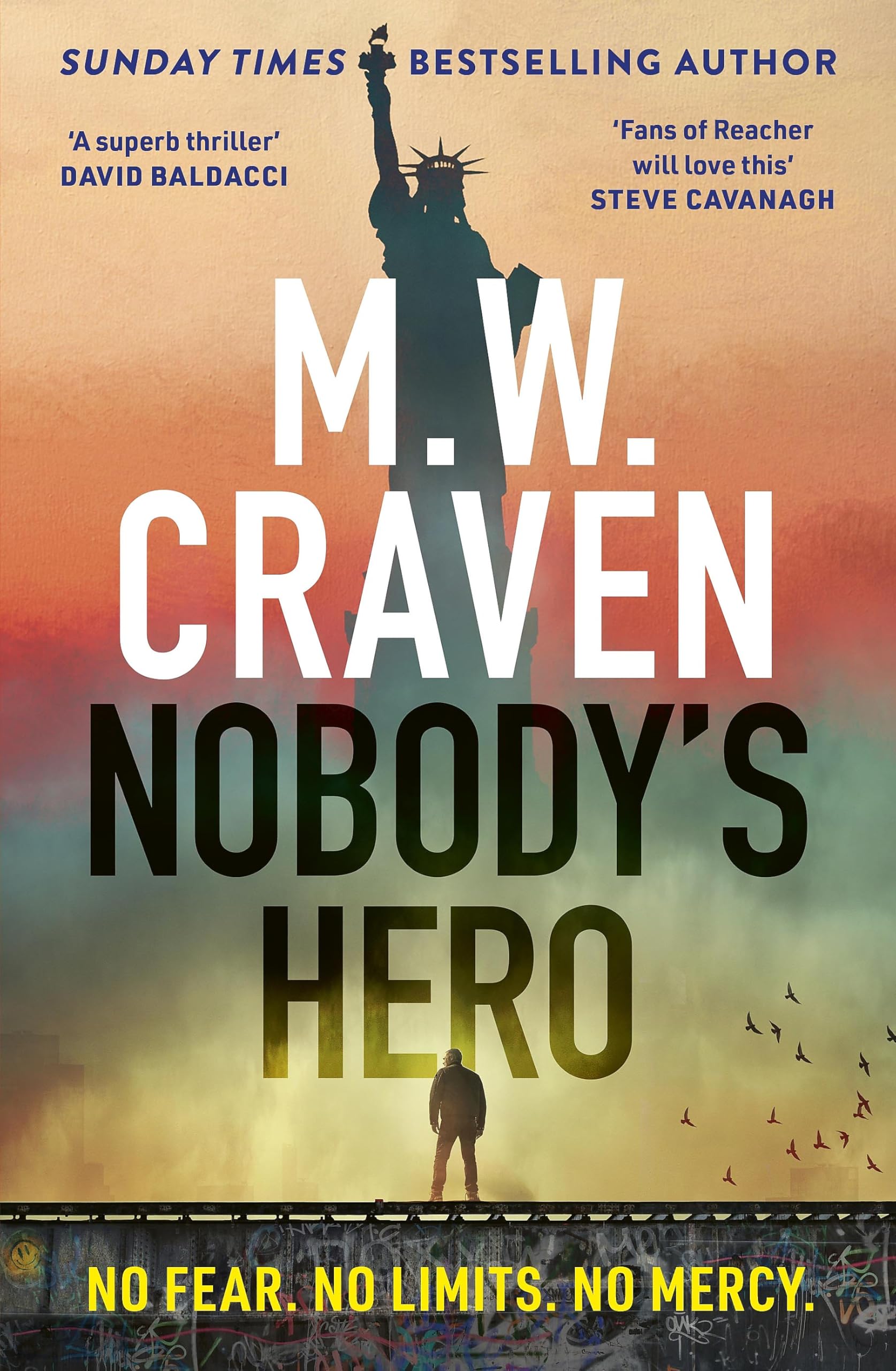 Craven, M. W. - Nobody's Hero - Preis vom 04.10.2026 03:51:26 h