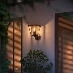 Philips Hue Outdoor INARA LED Außen-Wandleuchte in klassischer Laternenform mit Goldweißem Licht  - Schwarz IP44