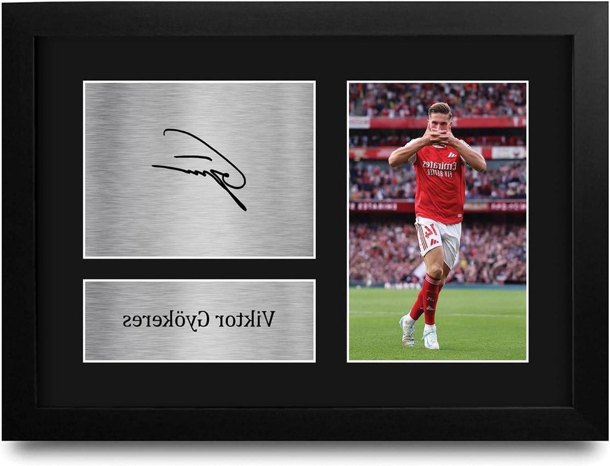 Ingelijste Gesigneerde Foto voor Voetbal Fans - A4 - Zwart