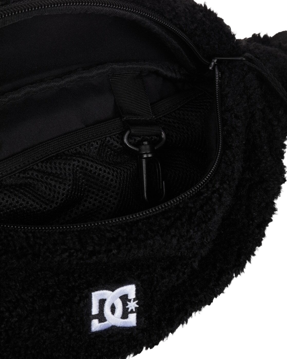 Sporttasche DC SHOES "DC Crankcase", Herren, schwarz, Kunstfaser, Taschen Sporttasche