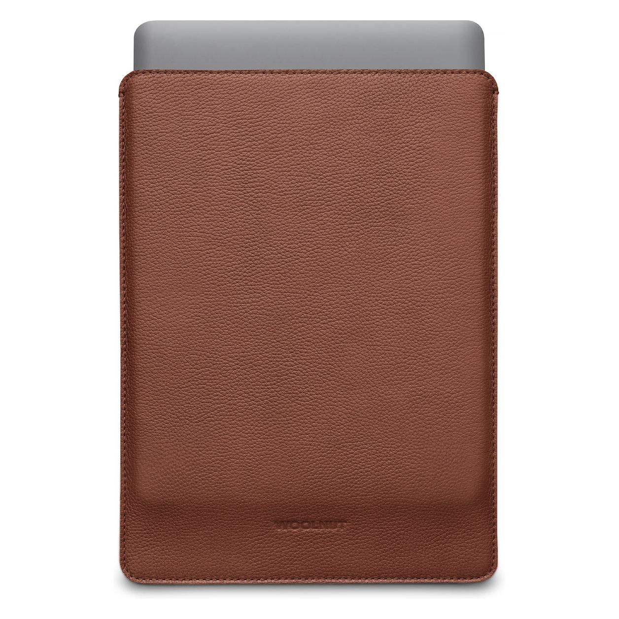 Woolnut Leather Sleeve -suojatasku 13" MacBook Pro & Air, konjakki (13", Apple) (WNUT-MBP13-S-119-CB)