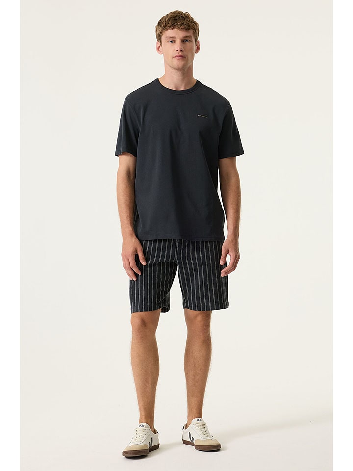 Garcia Shirt in Schwarz - L