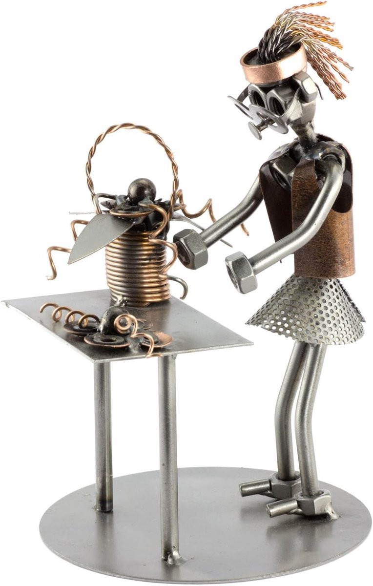 Handgemaakt metalen decoratief figuur Schroefmannetje Vrouw, 18 cm hoog