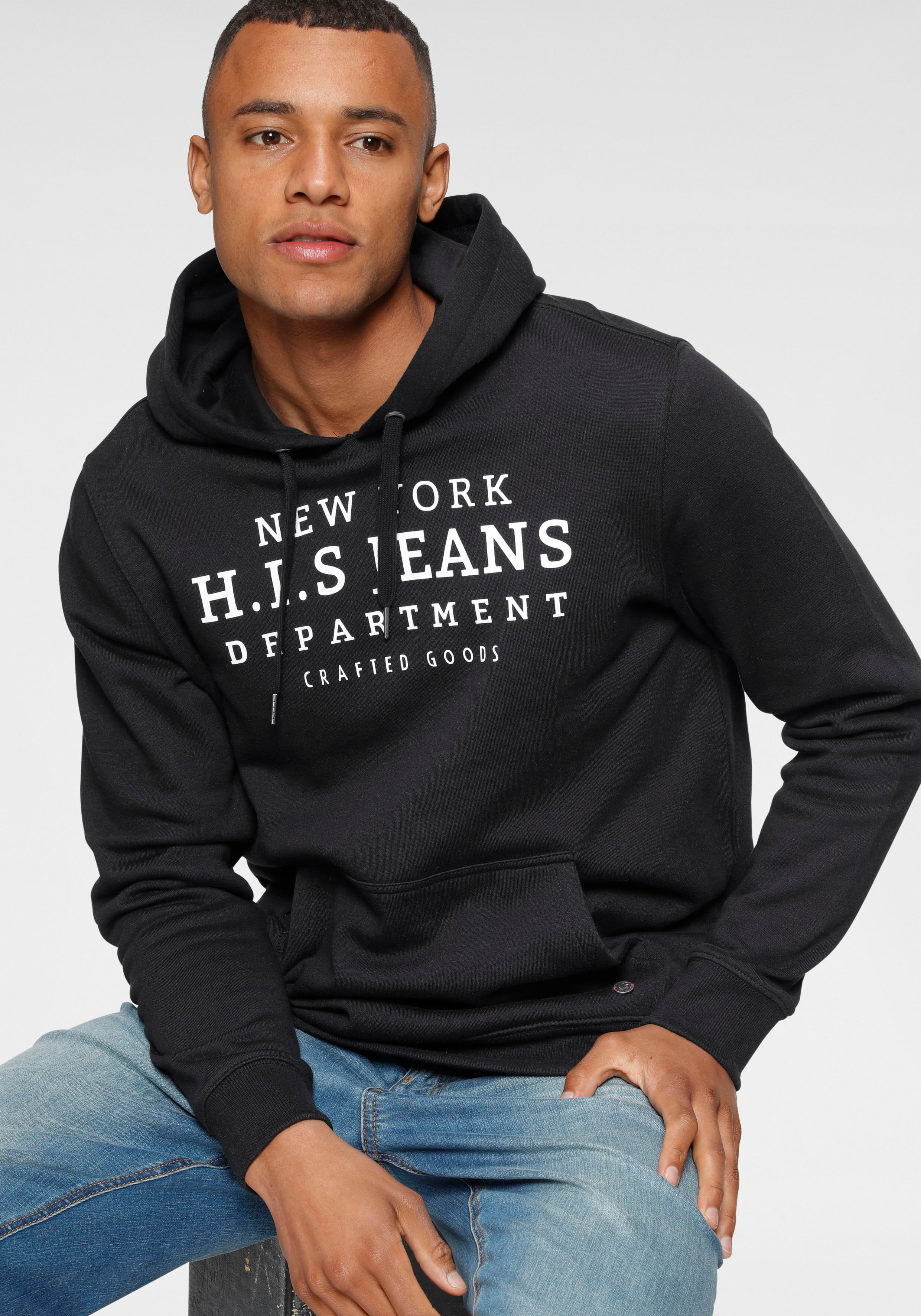 Kapuzensweatshirt H.I.S, Herren, Gr. S (44/46), schwarz, angeraute Sweatware, Obermaterial: 60% Baumwolle, 40% Polyester, bedruckt, normal, Rundhals, Rippbündchen, Sweatshirts Kapuzensweatshirt, mit Print und Badge, Kapuze, für sportliche Outfits schwarz 