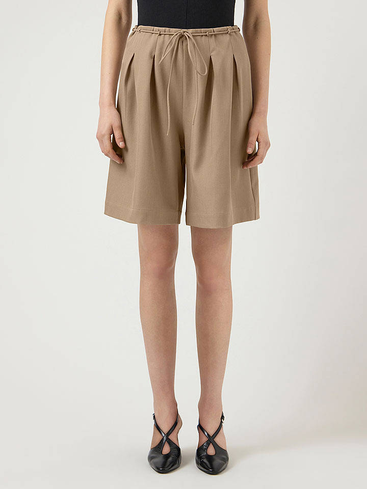 YAS Bermudas in Taupe - 38