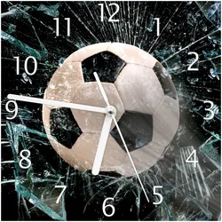 Wallario Uhr 30 x 30 cm, weiße Zeiger Fußball - im Fenster, Splitter und Glas