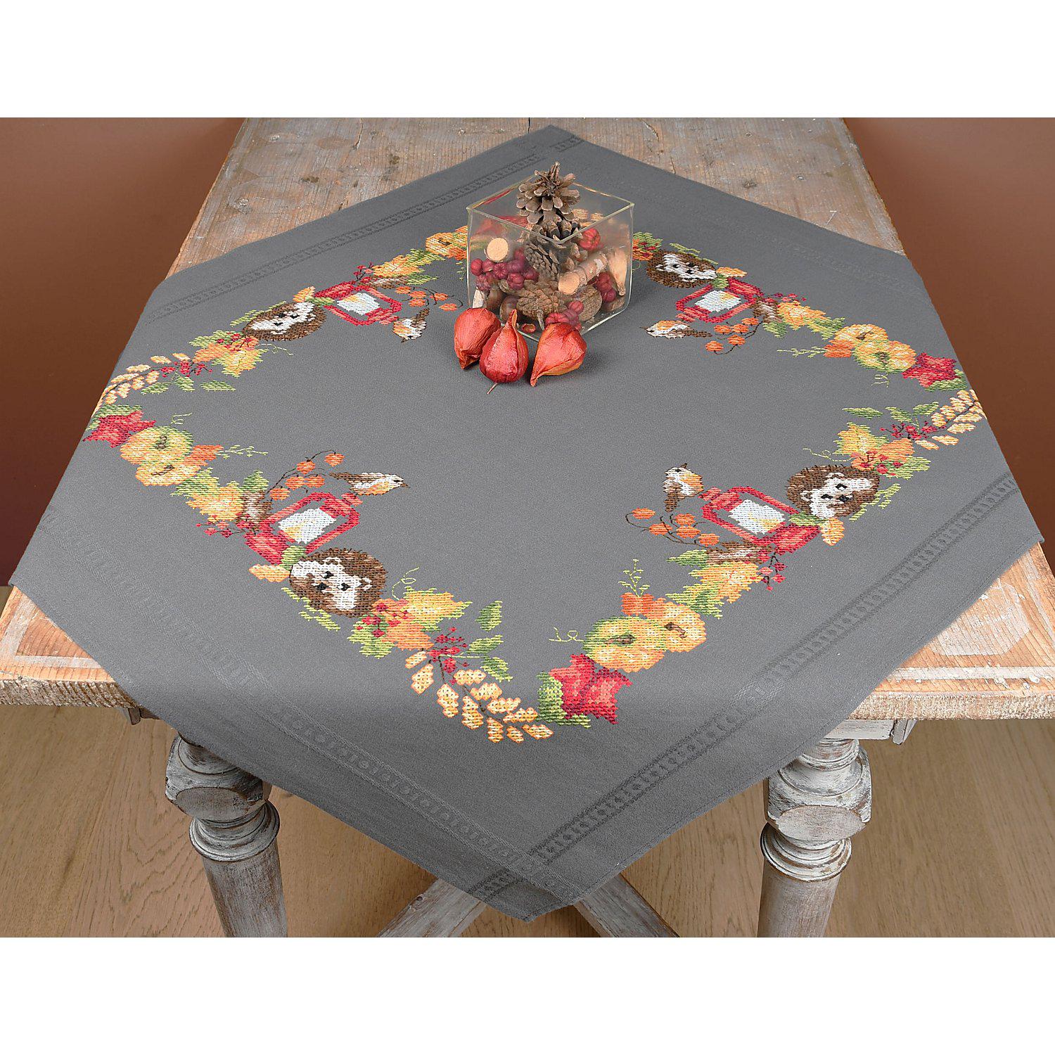 Stickmitteldecke "Igel & Sonnenblume"