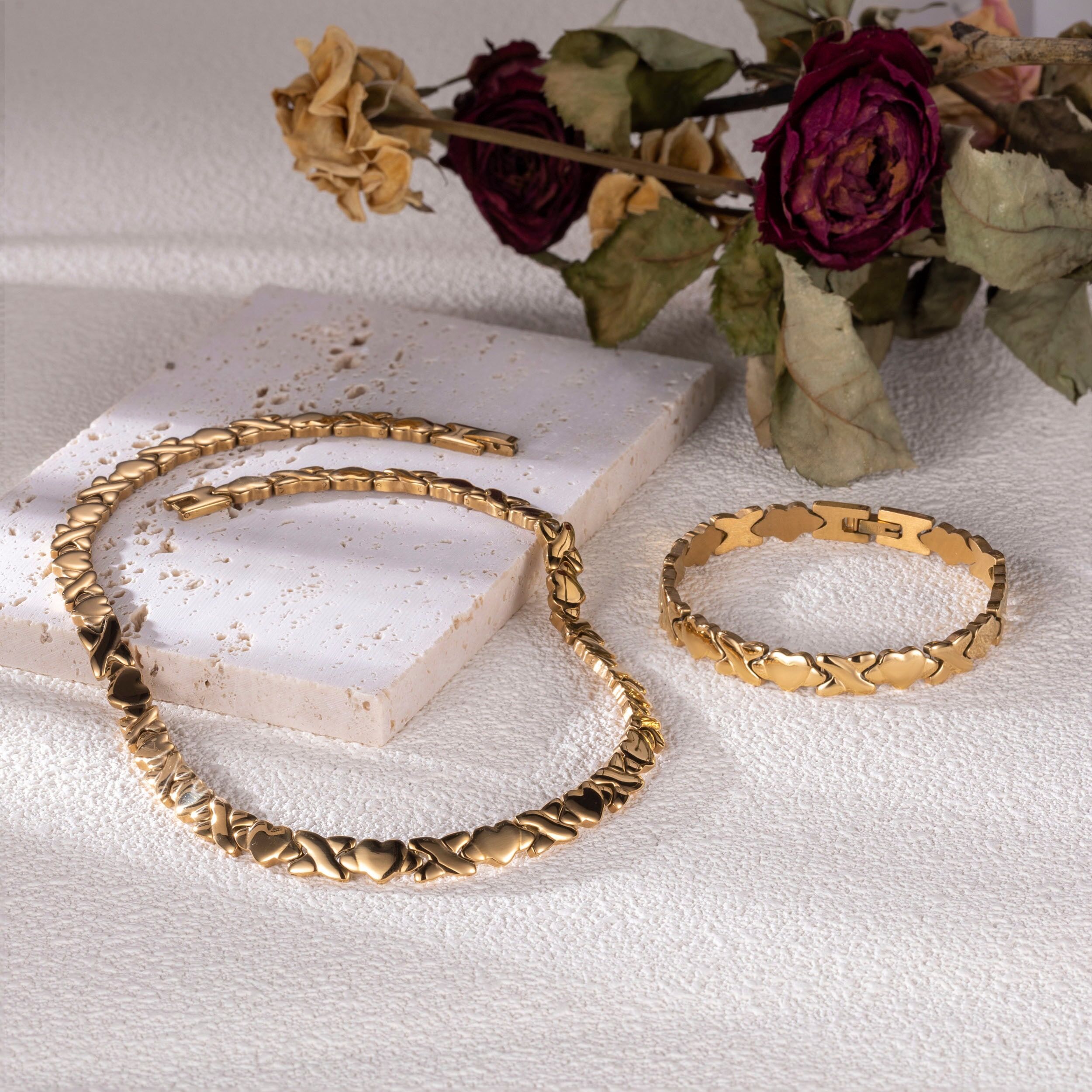 Gliederkette FIRETTI "Schmuck Geschenk Edelstahl Halsschmuck Halskette Gliederkette X Herz", gold (gelbgoldfarben), Halsketten, Damen, Edelstahl, L: 46 B: 7mm, Gliederkette, B:7mm