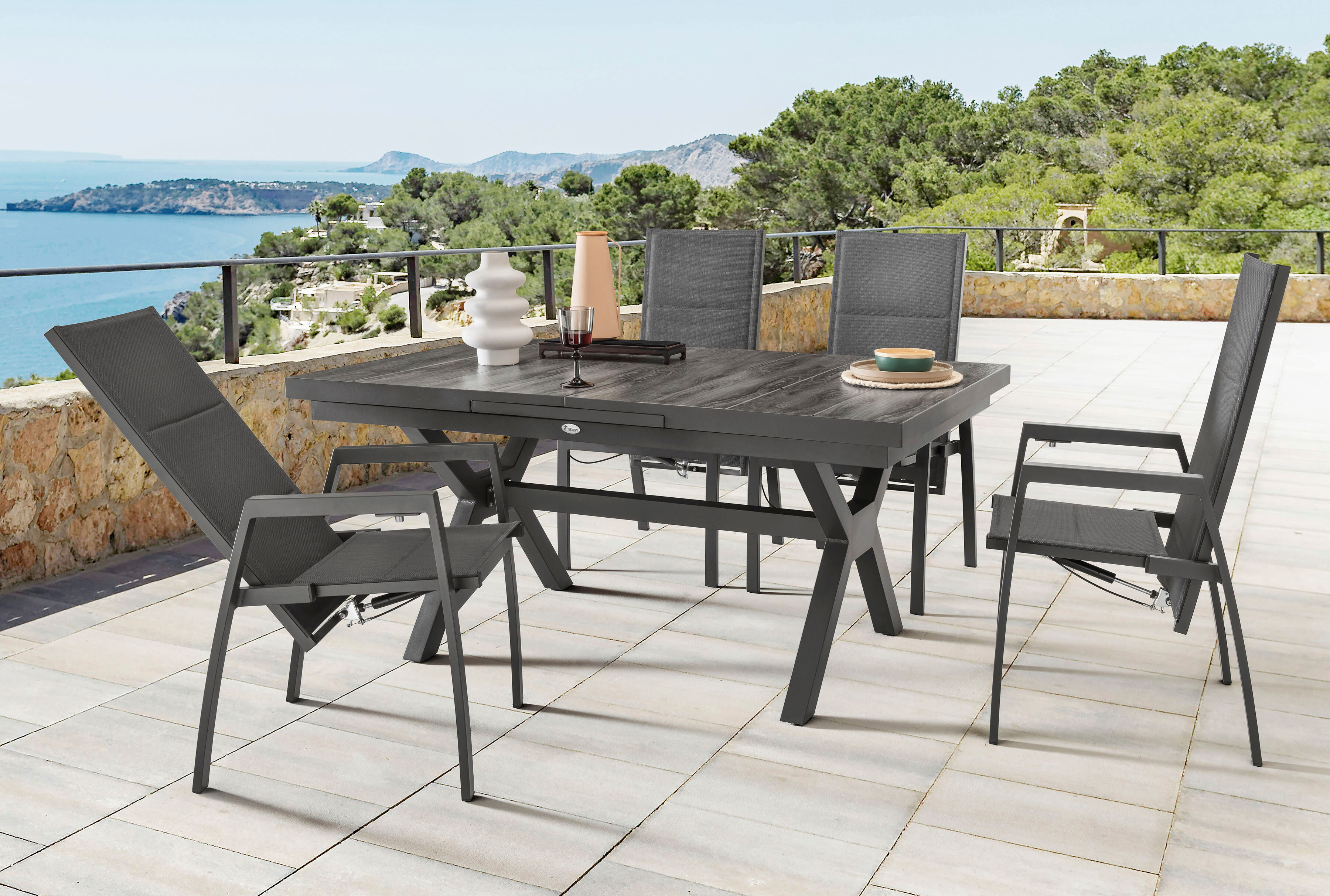 Garten-Essgruppe DESTINY "COSTA GARDA 4 HL + Ausziehtisch 160/210x100cm, anthrazit", grau (anthrazit), Synchron-Auszug, Sitzmöbel-Sets, Garten-Essgruppe, Aluminium, Textilene, Keramikplatten