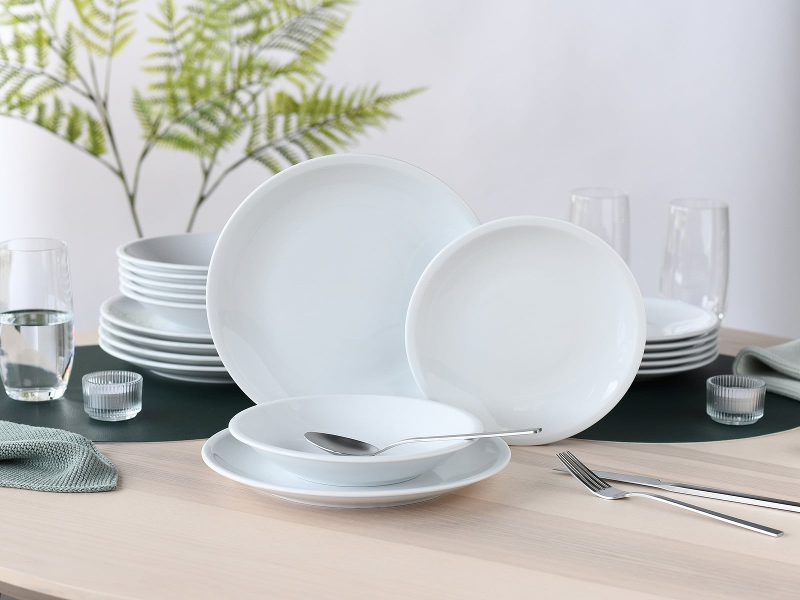 CreaTable Milano 18-delige porseleinen serviesset voor 6 personen, wit