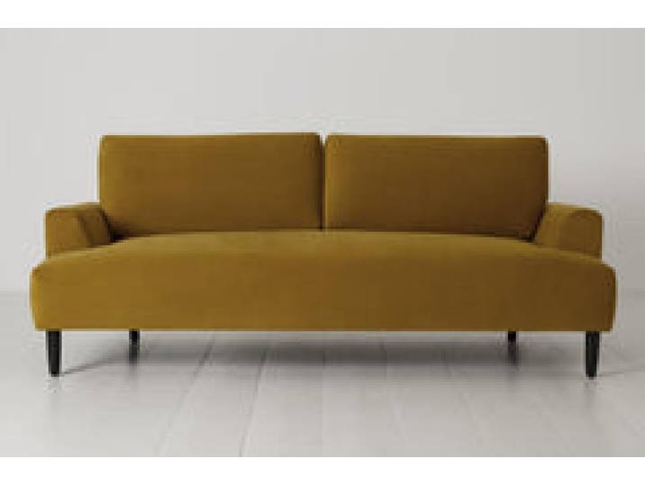 Dreisitzer-Sofa Model 05, Senfgelb