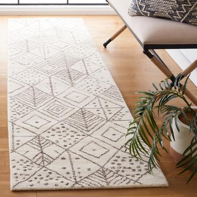 SAFAVIEH Handmade Casablanca Shag Tuba Boho Wool Rug