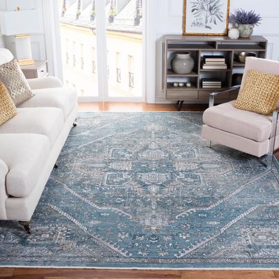 SAFAVIEH Victoria Miska Traditional Oriental Rug