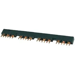 Eaton 063959 Drehstromschienenblock, berührungssicher, kurzschlussfest, Ue = 690 V, Iu = 63 A, Schutzschalter: 4, Teilungsmaß 45 + 18 mm  - 10 Stück