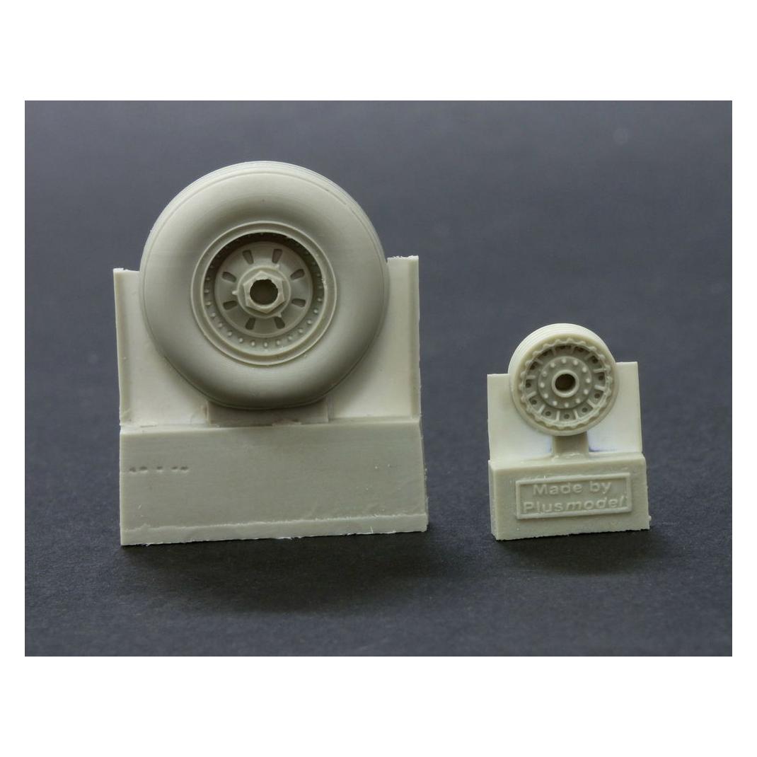 Plus Model KC-97 Stratotanker wheels (AL7049)