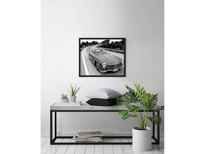 Tableau déco The Mercedes I Cadre : hêtre massif verni Revêtement : plexiglas Noir 63 x 53cm