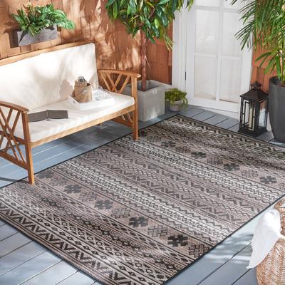 SAFAVIEH Havana Borghild Geometric Indoor/ Outdoor Waterproof Rug