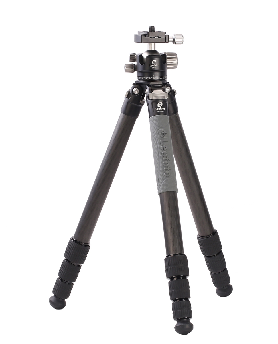 Leofoto Ranger EF-324C + LH-40 Kugelkopf Carbon-Stativ
