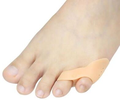 Uplifted Goods Gel Pinky Toe Separator And Protector Set beige 2pcs