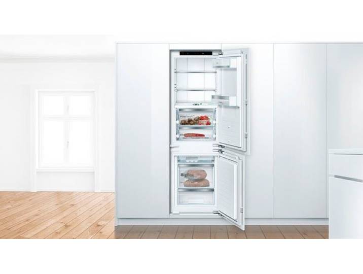 BOSCH Einbaukühlgefrierkombination 8 KIF86PFE0, 177,2 cm hoch, 55,8 cm breit, Lebensmittel bleiben länger frisch dank VitaFresh pro