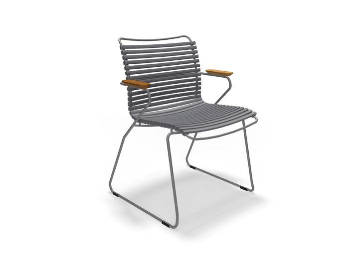 HOUE - CLICK Outdoor Dining Armlehnstuhl mit niedriger Lehne, dunkelgrau