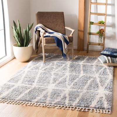 SAFAVIEH Berber Fringe Shag Madie Trellis Rug