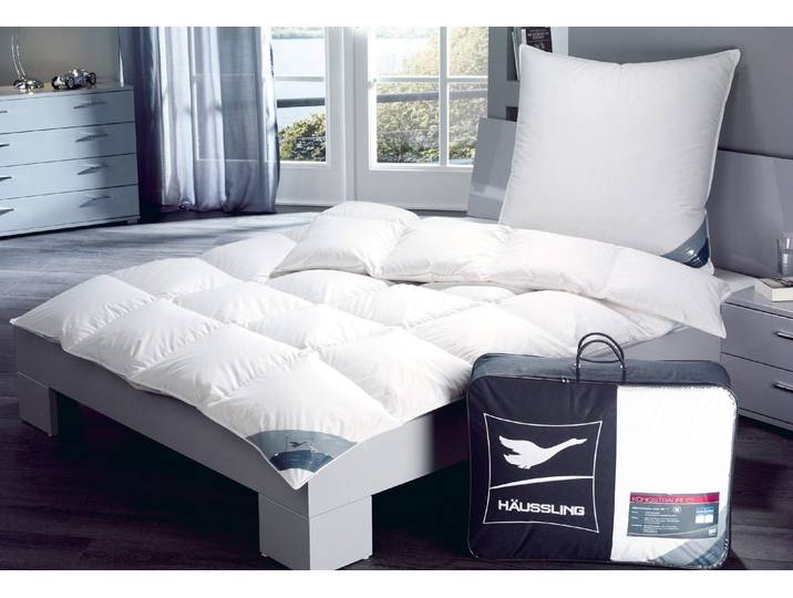 Daunenbettdecke HAEUSSLING Königstraum - First Class , weiss (weiß), B:155cm L:200cm, Füllung: 90% Daunen, 10% Federn, Bettdecken, Daunenbettdecke, Hohenstein geprüft