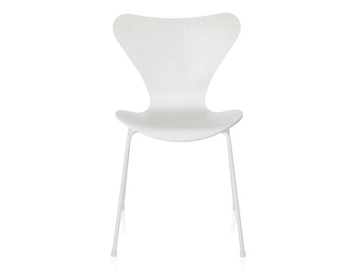 Fritz Hansen - Serie 7 Stuhl, Monochrom weiss / Esche weiss gefärbt