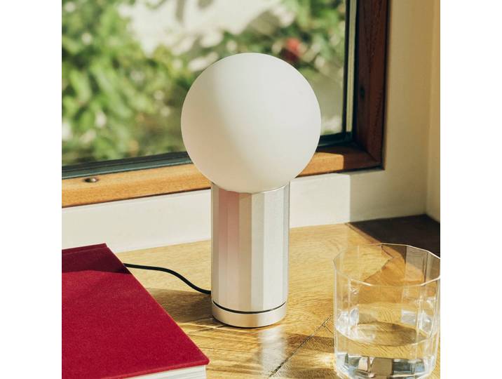 HAY Fensterbank Tischlampe TURN ON, dimmbar, alu / grau / zink, für Wohn- / Esszimmer, Glas, Modern, Tischlampe