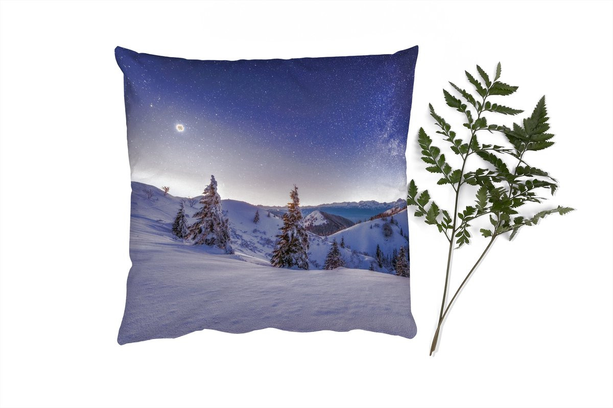 PillowMonkey Sierkussen Winter Sneeuw Nacht Bomen Kerstdecoratie 40 x 40 cm