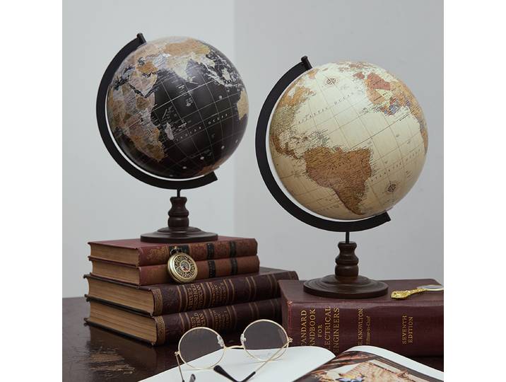 Globe débareuropéen vintage, globe débaren bois, décor de bureau