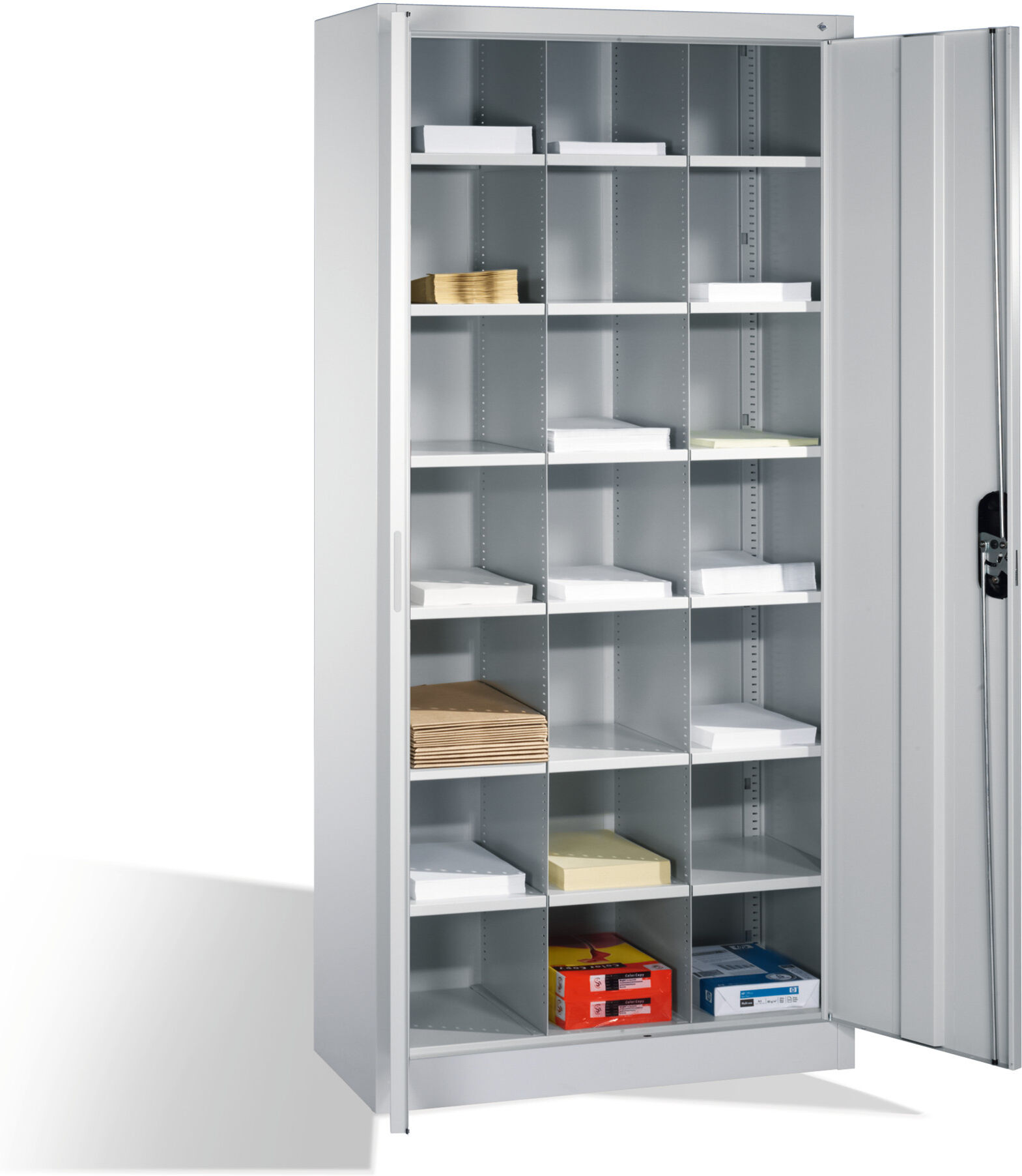 C+P Aktenschrank Acurado mit Drehtüren, innen 21 Gefache, H1950xB930xT400mm Front Lichtgrau Korpus Lichtgrau ; C + P Möbelsysteme (9260-410 S10170)