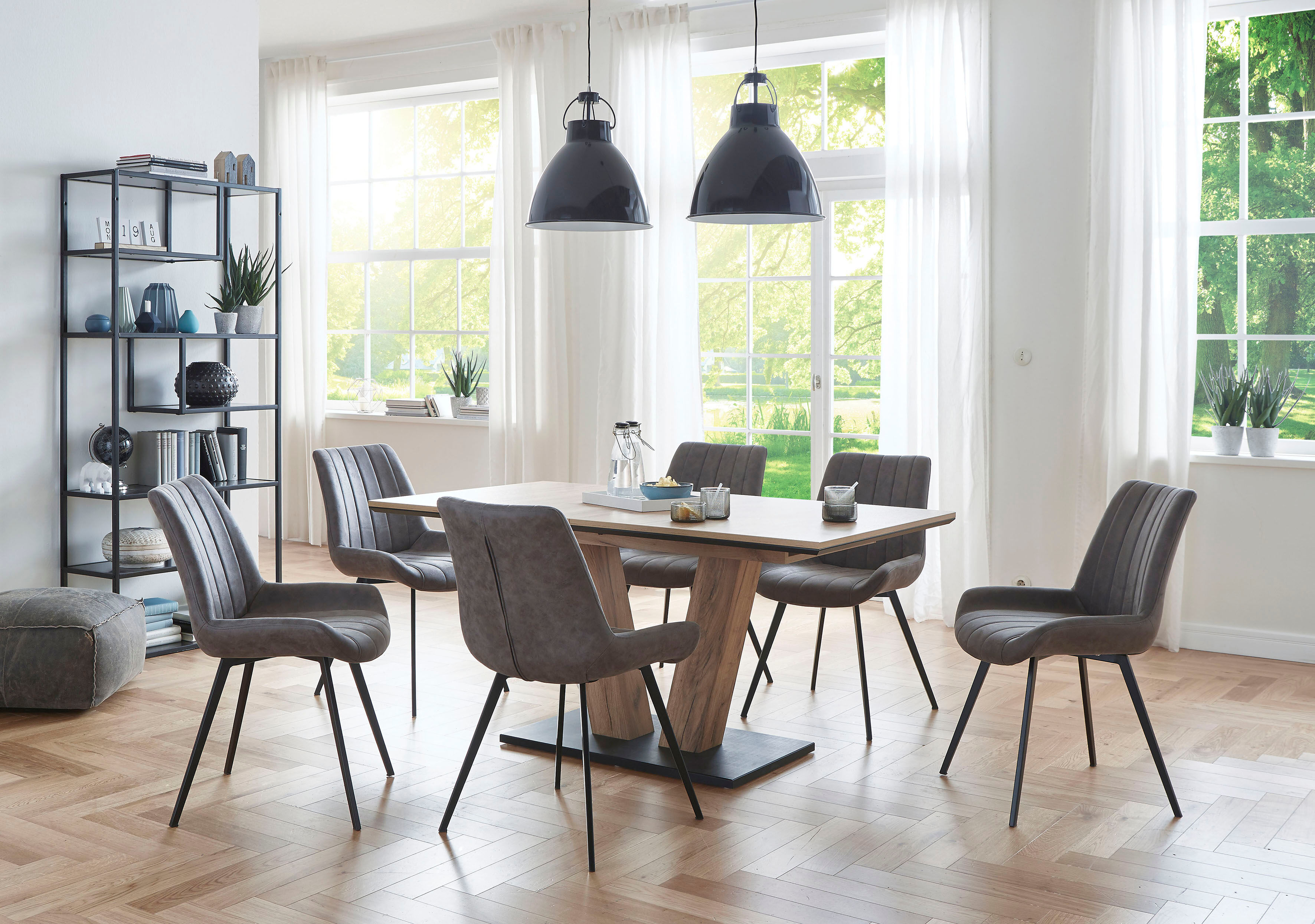 Essgruppe NIEHOFF SITZMÖBEL, grau (grau, schwarz), Synchron-Auszug, Sitzmöbel-Sets, Essgruppe, Stuhl hat besondere Funktionen, alles aus Balkeneiche