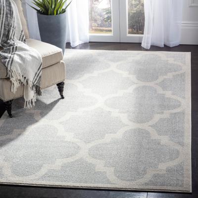 SAFAVIEH Amherst Blanch Modern Rug