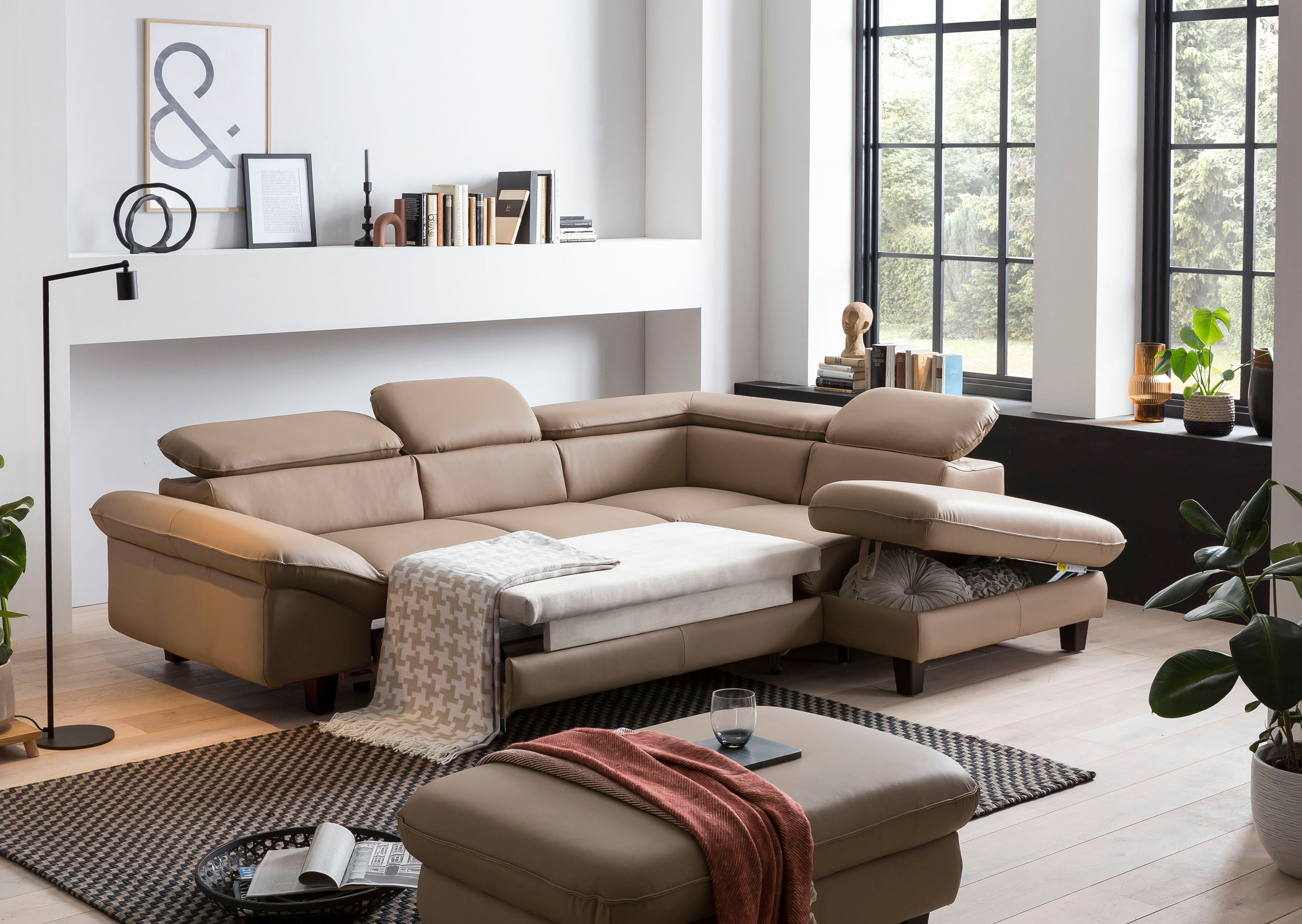 Hocker HOME AFFAIRE "Pilot", braun (cappuccino), B:101cm H:46cm T:65cm, 100% Polyester, Feinstruktur: 75000 Scheuertouren, Struktur 35000 Scheuertouren, Microfaser 40000 Scheuertouren, Hocker, Hocker