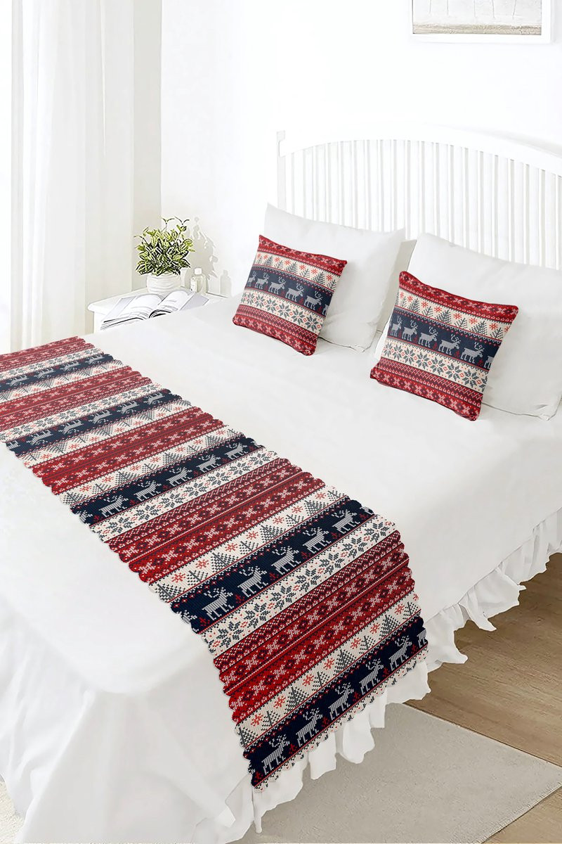 De Groen Home Bedloper en Kussenhoes Set met Kerst Rendieren in Bedrukt Velvet