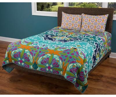 Rizzy Home Gabby Quilt - Multi