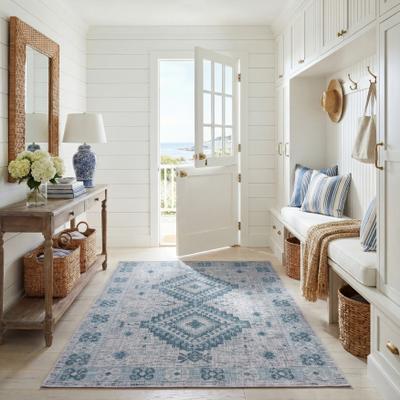SAFAVIEH Courtyard Vicky Indoor/ Outdoor Waterproof Patio Backyard Rug