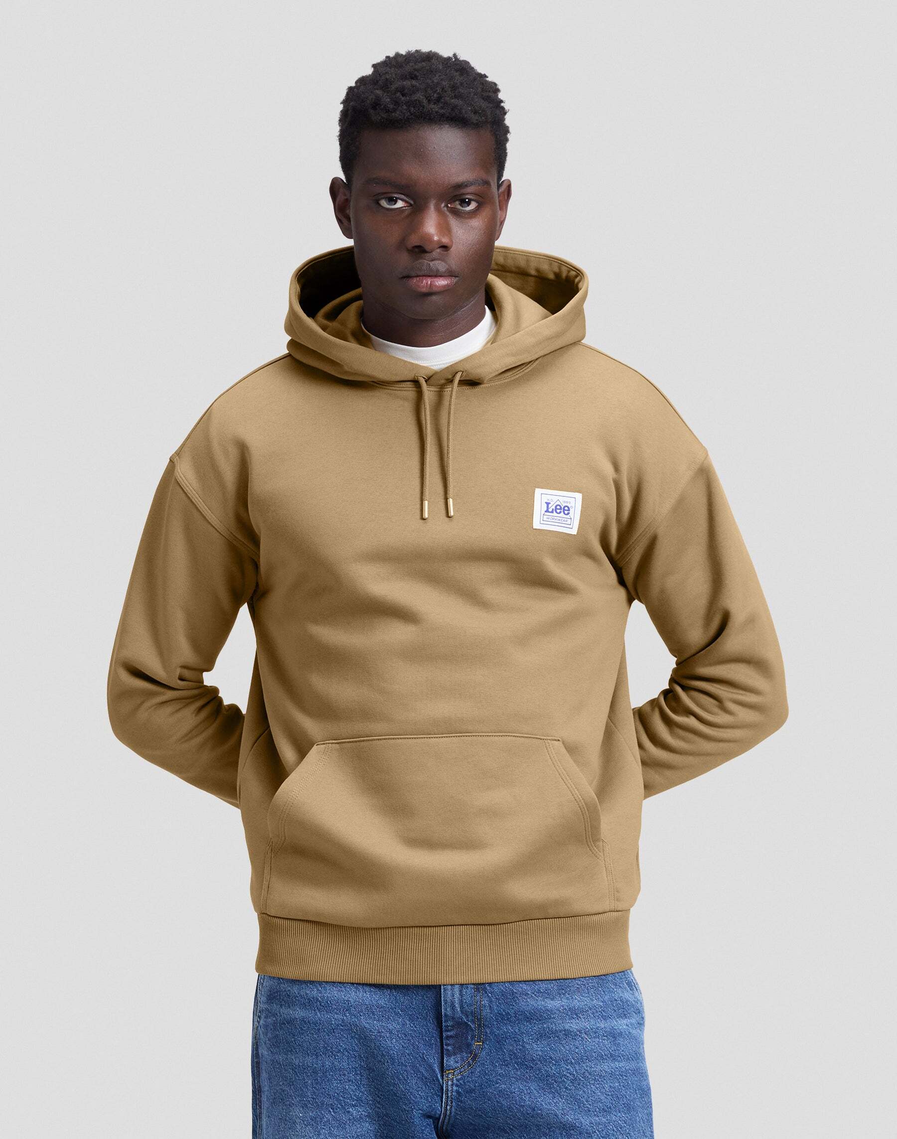 Kapuzenpullover LEE "Lee Kapuzenpullover Workwear", Herren, Gr. M, braun (beige), Obermaterial: 80% Baumwolle CO. 20% Baumwolle CO recyc.., Pullover Kapuzenpullover beige M