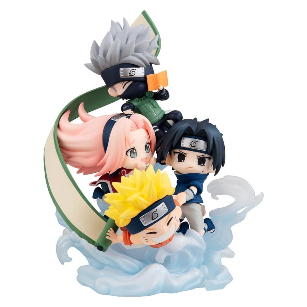 Megahouse Naruto Shippuden FigUnity PVC Mini-Statue Gather here, Team 7 13 cm (with gift) (MEHO842252)